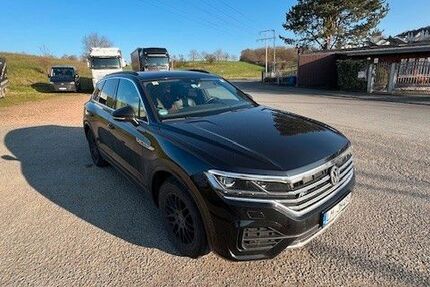 VW Touareg 128.000 km 35.900 &euro; Limburg 65549