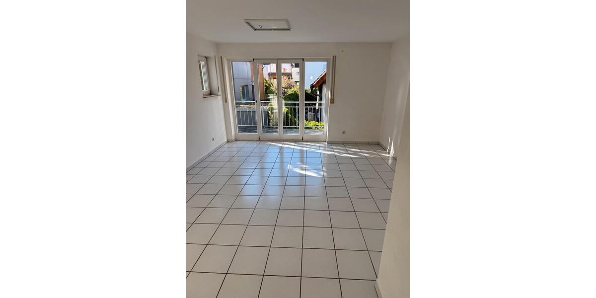 Etagenwohnung Weingarten - 2 Zimmer, 49 m&sup2;, 228.000&euro; | Angebot:27076264