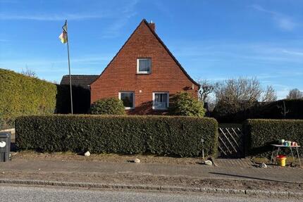 Haus Schwarzenbek - 5 Zimmer, 90 m&sup2;, 243.000&euro; | Angebot:25324590