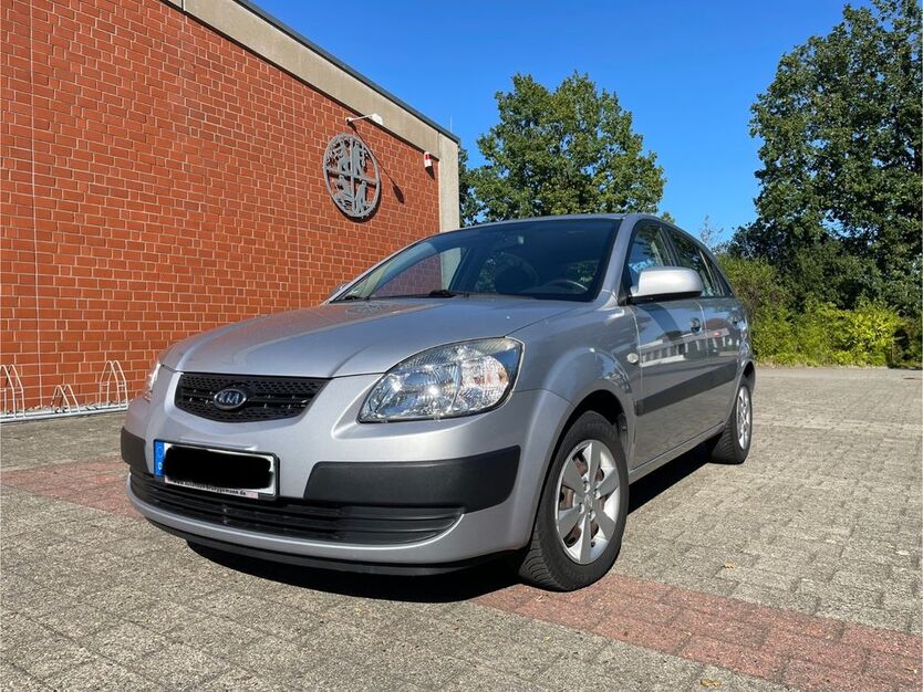 Kia Rio 43.000 km 4.980 € Wallenhorst 49134