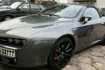 Alfa Romeo Spider 158.000 km 10.000 &euro; Raguhn-Jeßnitz 06779