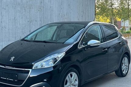 Peugeot 208 68.000 km 10.990 &euro; Leinfelden-Echterdingen (Musberg) 70771
