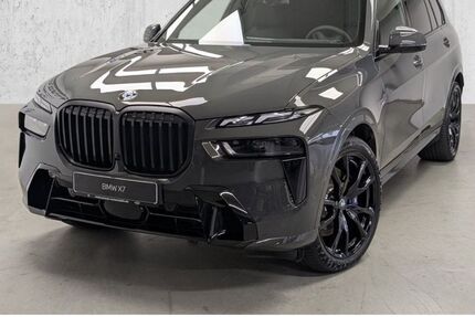 BMW X7 9.900 km 104.880 &euro; Düsseldorf 40595
