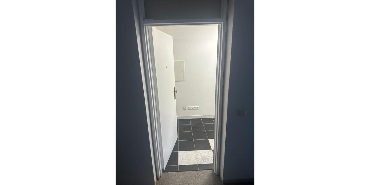 Etagenwohnung Karlsruhe Beiertheim-Bulach - 4 Zimmer, 92 m&sup2;, 1.600&euro; | Angebot:26241680