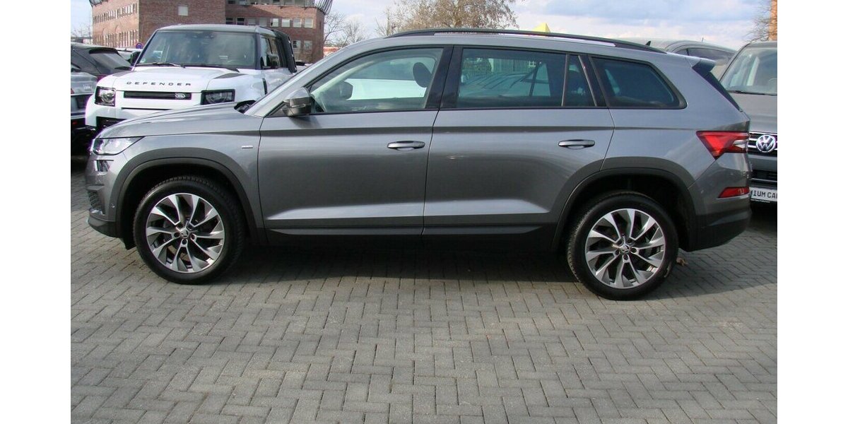 Skoda Kodiaq 1.5TSi Clever ACC MATIX AHK Kamera Navi 19.530 km 29.980 &euro; Falkensee 14612
