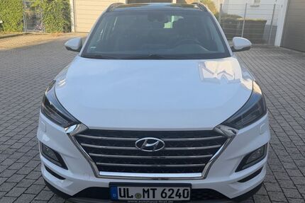 Hyundai TUCSON 113.627 km 17.700 &euro; Senden 89250