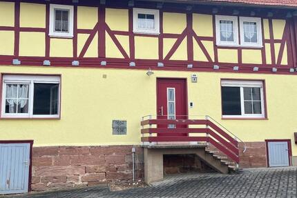 Haus Schenklengsfeld - 6 Zimmer, 156 m&sup2;, 120.000&euro; | Angebot:26857849