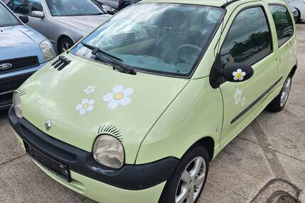 Renault Twingo 147.000 km 800 &euro; Bruchsal 76646