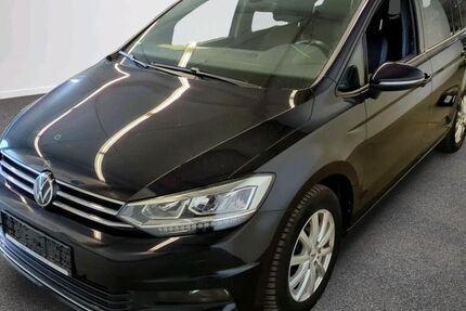 VW Touran 107.000 km 19.250 &euro; Bebra 36179