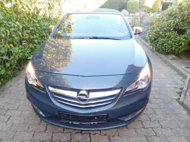 Opel Cascada 102.000 km 8.880 &euro; Brunsbüttel 25541