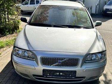 Volvo V70 447.000 km 3.850 &euro; Itzstedt 23845