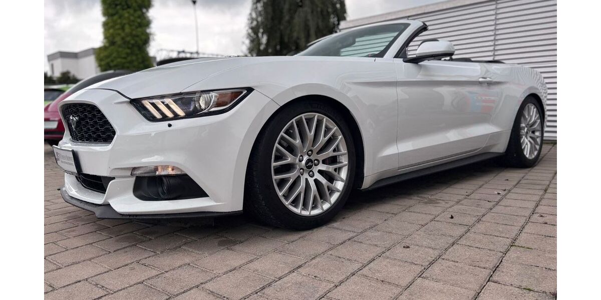Ford Mustang 94.000 km 19.700 &euro; Königsbrunn 86343