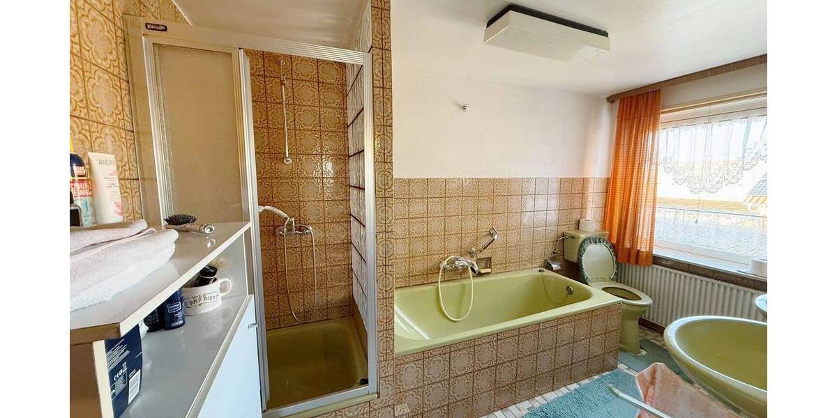 Doppelhaushälfte Lüchow - 5 Zimmer, 170 m&sup2;, 165.000&euro; | Angebot:26258323