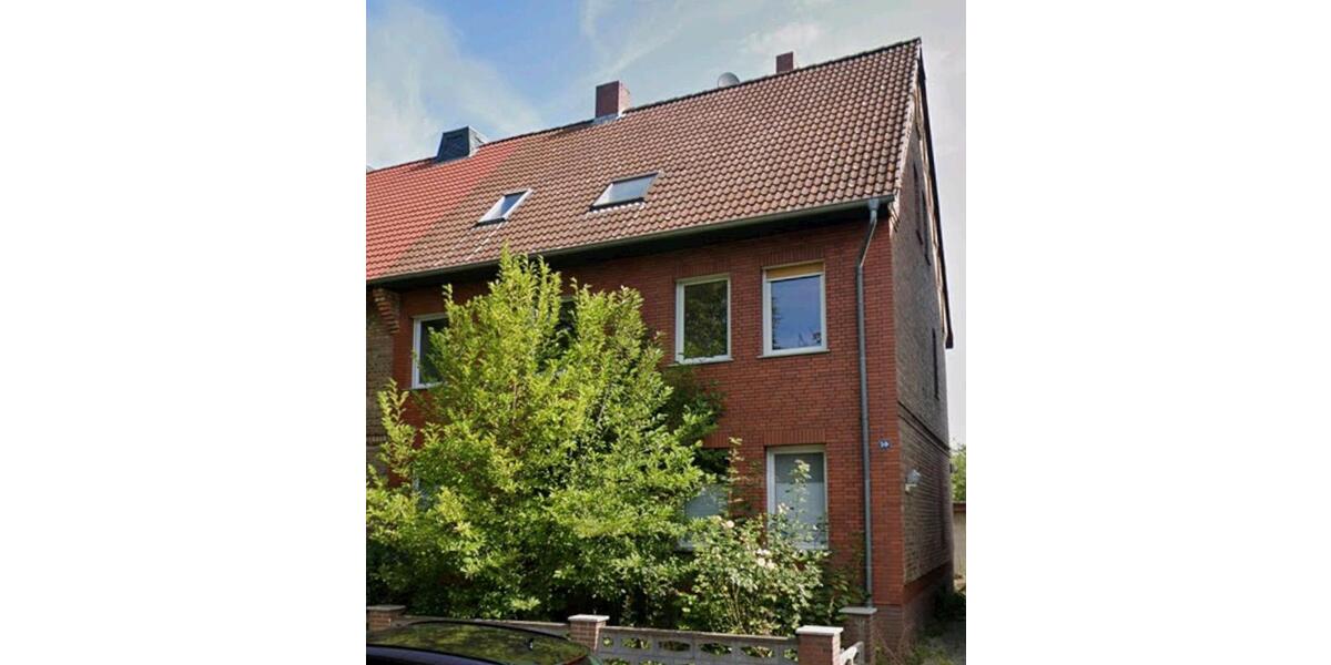 Doppelhaushälfte in guter Substanz, mit großem Grundstück 6 zimmer