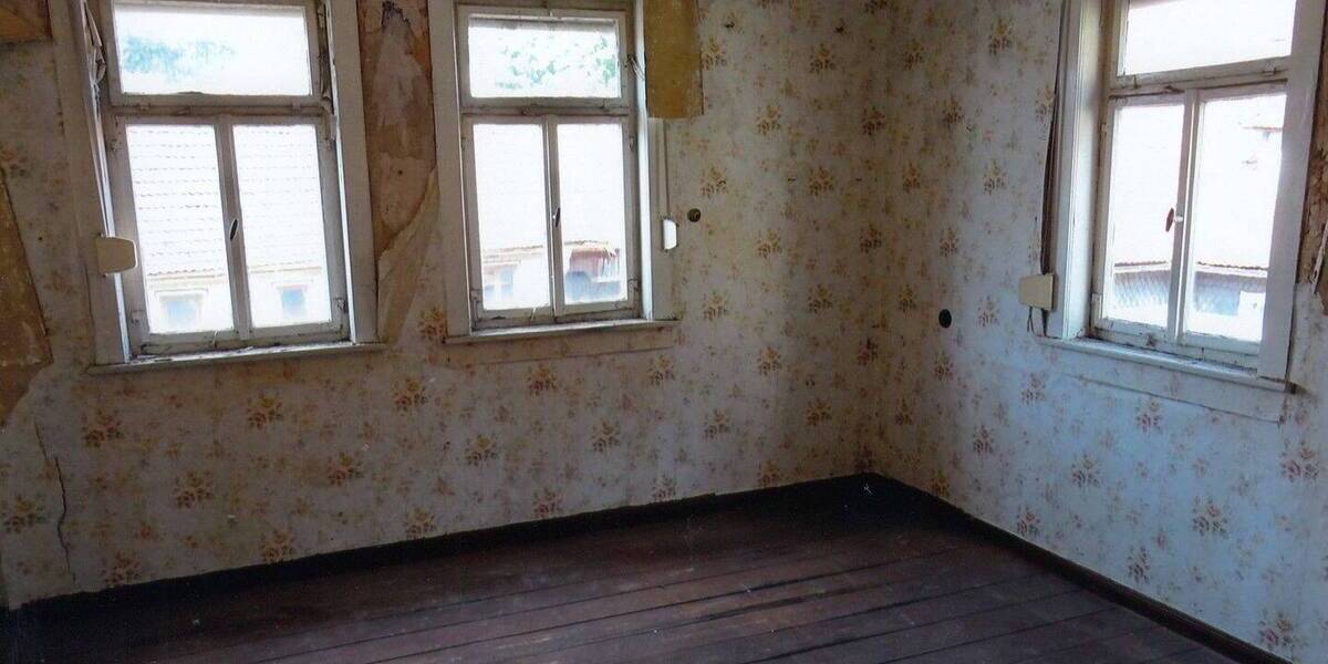 Mehrfamilienhaus, Wohnhaus Viernau Viernau - 7 Zimmer, 96 m&sup2;, 18.000&euro; | Angebot:25668291