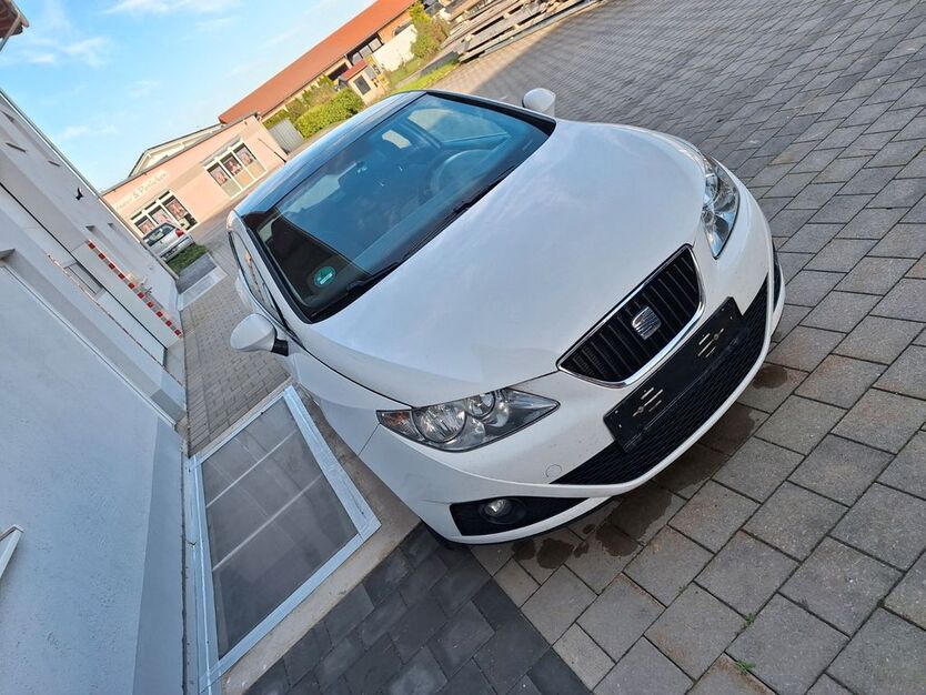 Seat Ibiza 167.000 km 2.600 € Großkarolinenfeld 83108