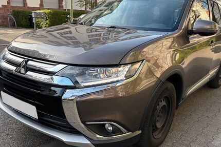 Mitsubishi Outlander 155.000 km 12.500 &euro; Frankfurt 60385