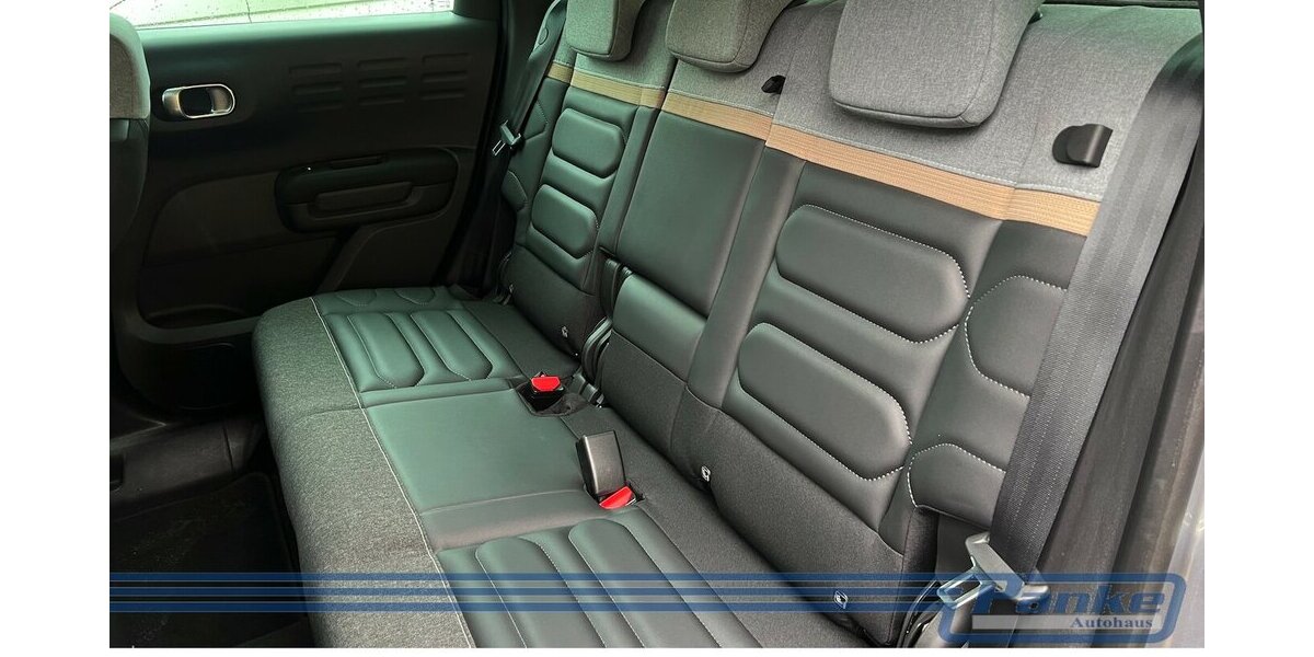 Citroen C3 Aircross Shine Pack*Head-UP*R-Cam*Tempo*Navi* 5.293 km 16.990 &euro; Berlin 13187