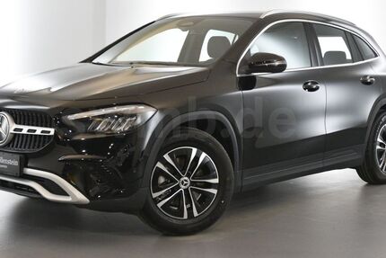 Mercedes-Benz GLA 180 9.900 km 38.870 &euro; Chemnitz 09120