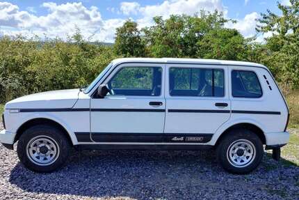Lada 4x4 50.000 km 13.000 &euro; Haßloch/Pfalz 67454