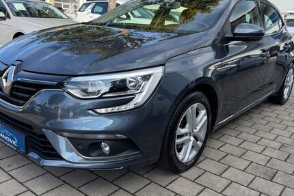 Renault Megane 122.000 km 7.900 &euro; Dachau (bei München) 85221