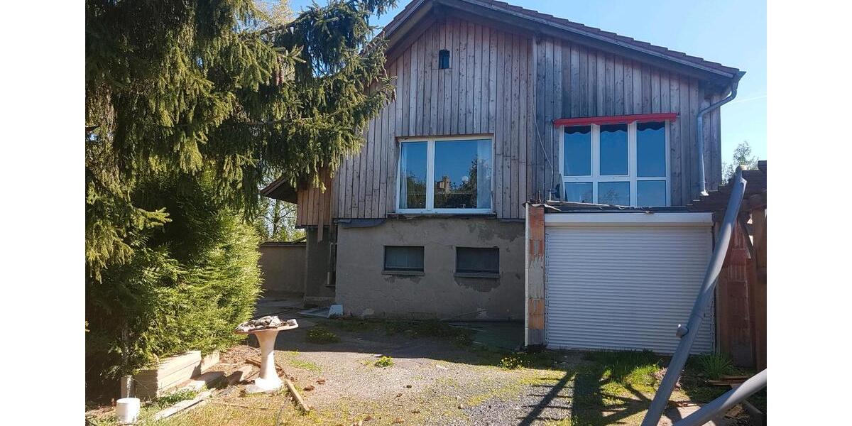 Einfamilienhaus Helbra - 5 Zimmer, 120 m&sup2;, 85.000&euro; | Angebot:26971209