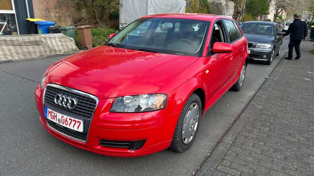 Audi A3 320.000 km 2.500 &euro; Wertheim am Main 97877