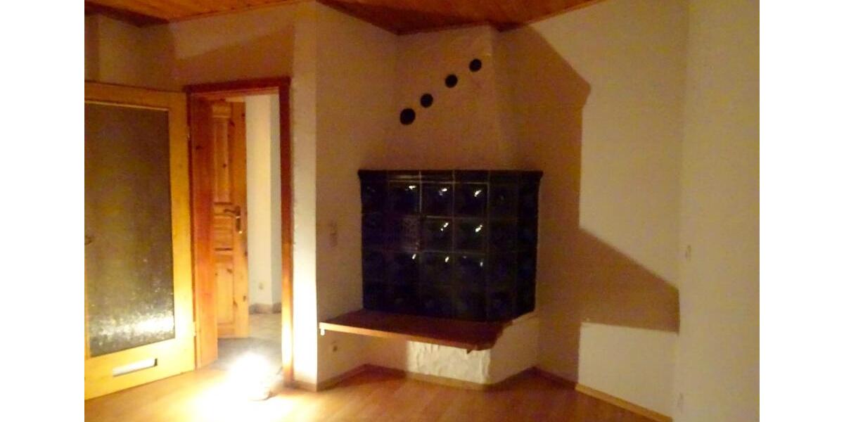 Einfamilienhaus Röttenbach - 8 Zimmer, 200 m&sup2;, 550.000&euro; | Angebot:27096379