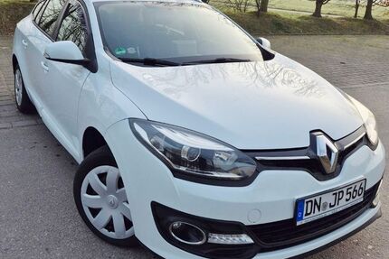 Renault Megane 186.125 km 8.600 &euro; Düren 52355