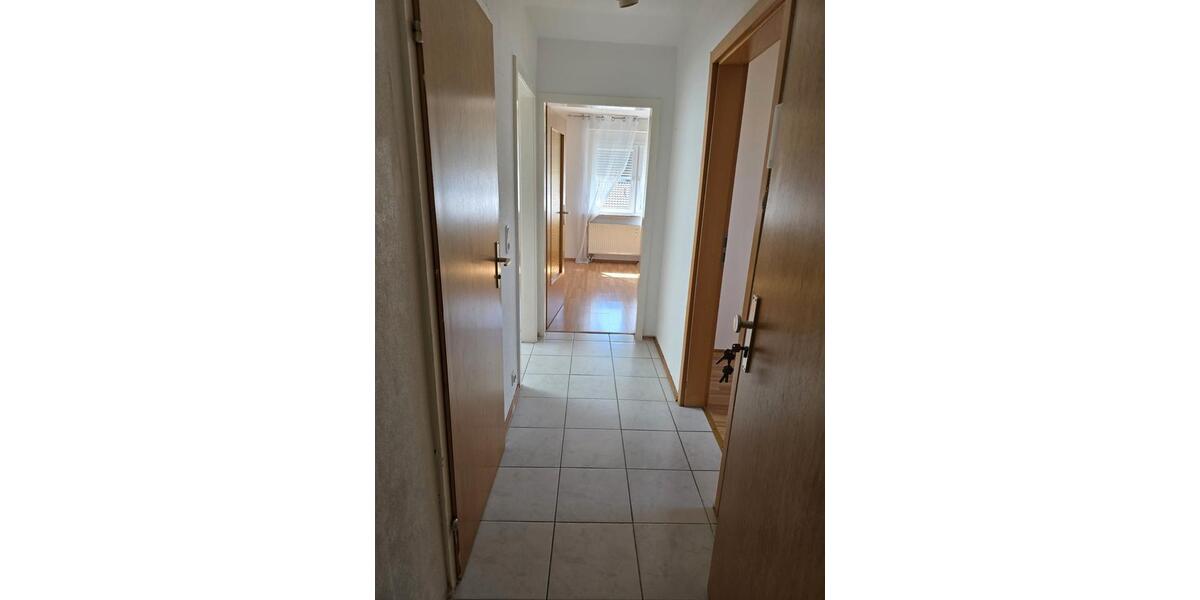Dachgeschoßwohnung Sachsenheim - 2 Zimmer, 45 m&sup2;, 500&euro; | Angebot:26367588