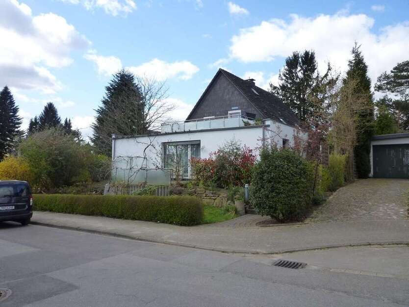 Haus zum Kaufen in Mülheim Ruhr 829.000 € 270 m²