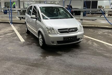 Opel Meriva 189.000 km 2.100 € Friedberg 86316