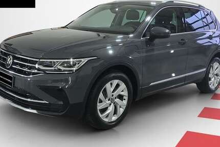 VW Tiguan 56.814 km 26.490 &euro; Hamburg 21029