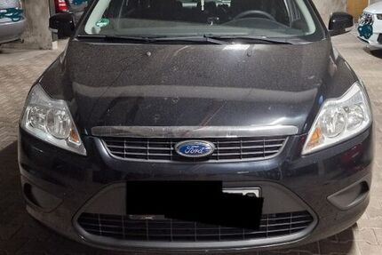 Ford Focus 74.000 km 5.000 &euro; Bruchsal 76646