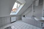 Dachgeschoßwohnung Zwickau - 3 Zimmer, 71 m&sup2;, 448&euro; | Angebot:25362054