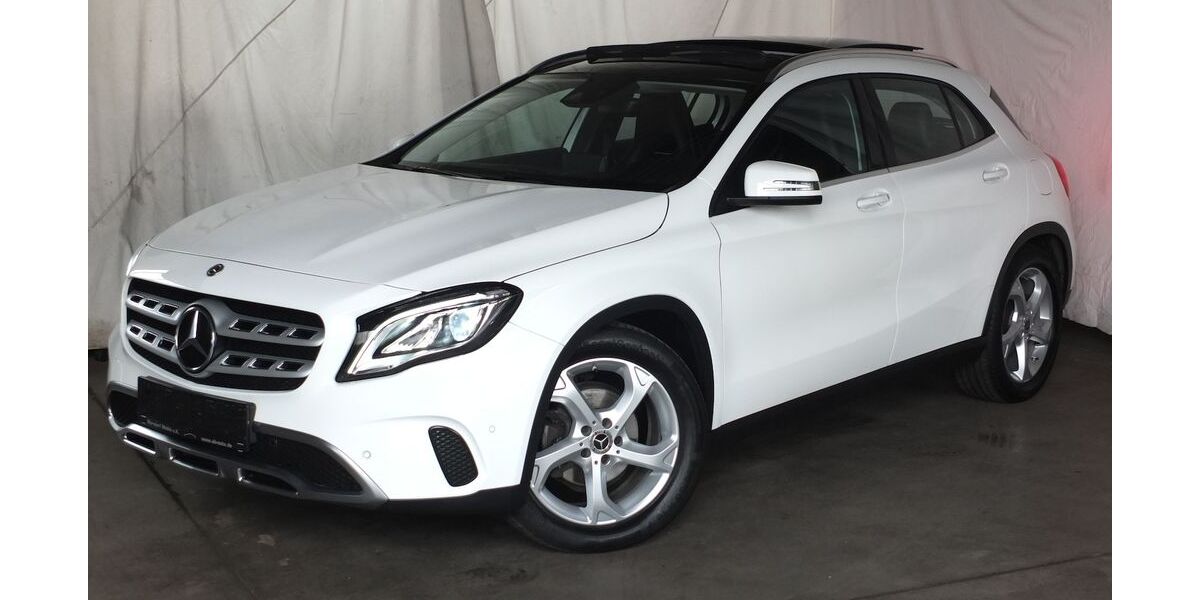 Mercedes-Benz GLA 180 61.968 km 18.908 &euro; Köln-Marsdorf/Junkersdorf 50858