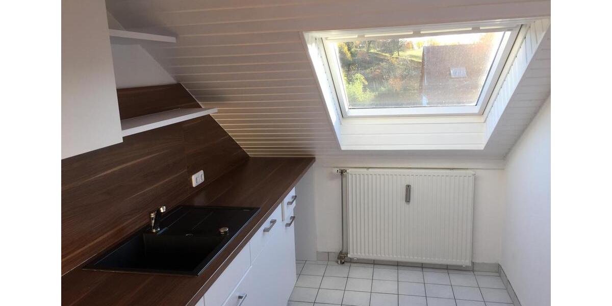 Dachgeschoßwohnung Rastatt - 2.5 Zimmer, 83 m&sup2;, 260.000&euro; | Angebot:26699602