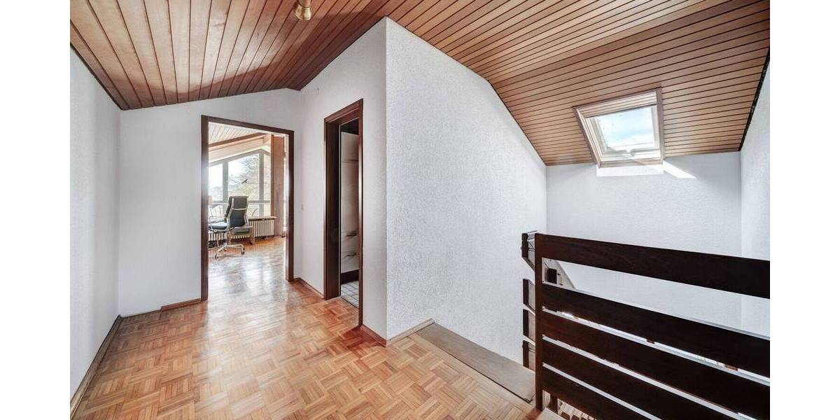 Einfamilienhaus Engen - 1 Zimmer, 274 m&sup2;, 775.000&euro; | Angebot:26204806