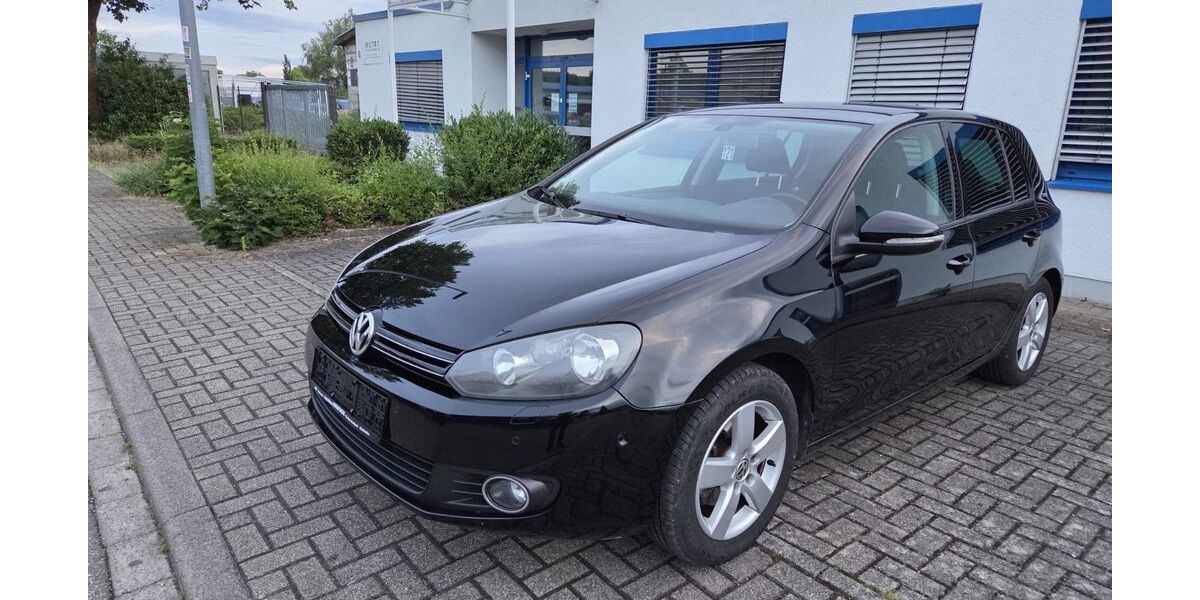 VW Golf 124.000 km 6.999 &euro; Kippenheim 77971