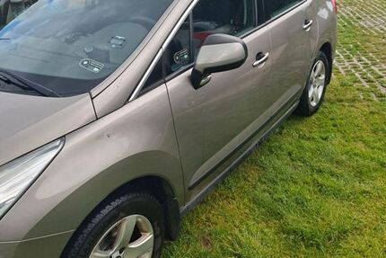 Peugeot 3008 138.100 km 4.750 &euro; Grammendorf 18513