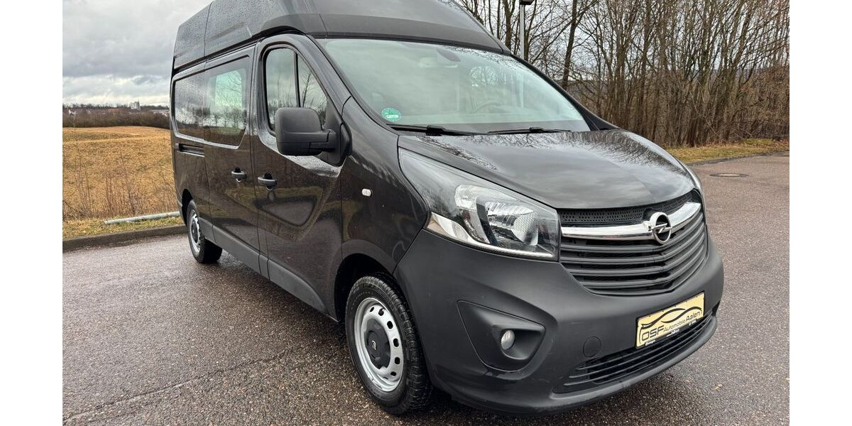 Opel Vivaro 59.000 km 17.500 &euro; Aalen 73431