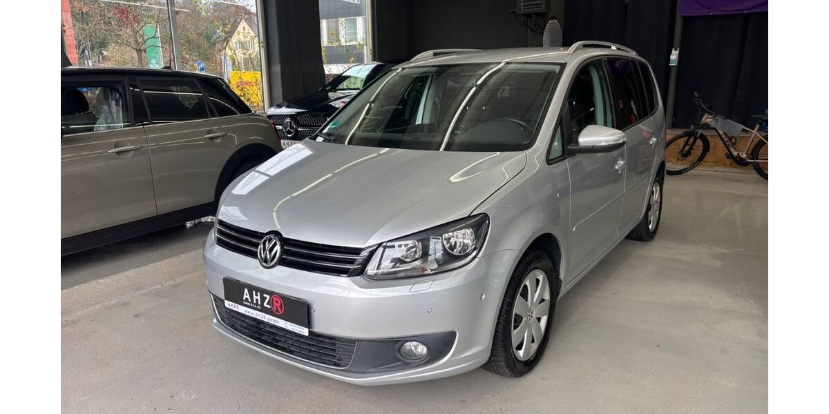 VW Touran 141.149 km 9.999 &euro; Reutlingen 72762