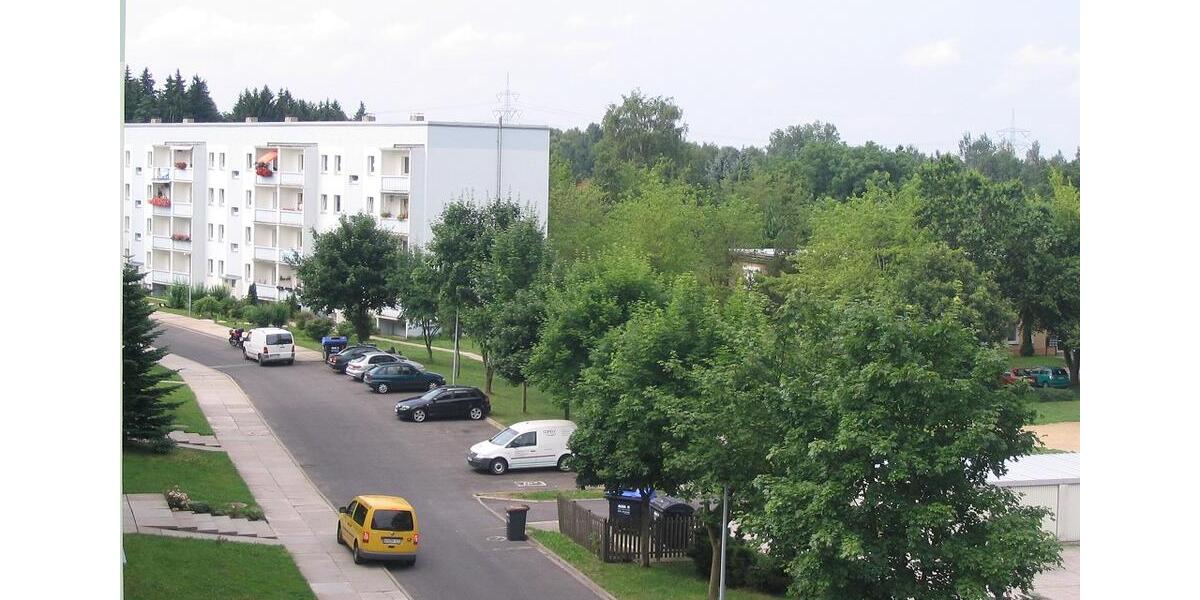 Erdgeschoßwohnung Klingenberg - 4 Zimmer, 77 m&sup2;, 475&euro; | Angebot:25057012