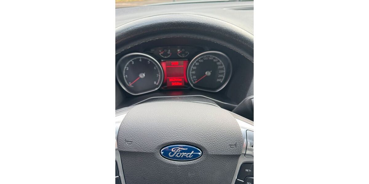 Ford Mondeo 162.000 km 4.000 &euro; Warendorf 48231