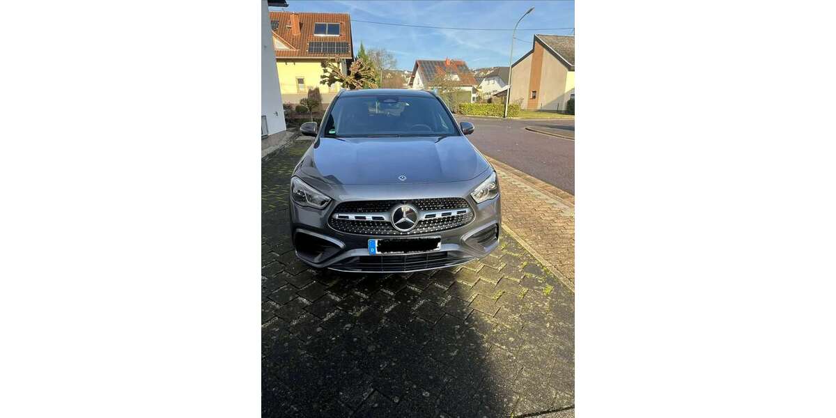 Mercedes-Benz GLA 200 11.600 km 38.600 &euro; Schmelz 66839
