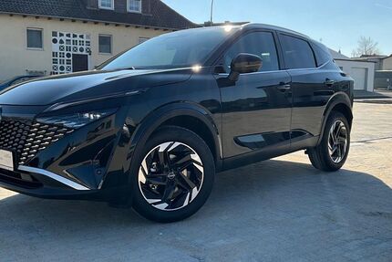Nissan Qashqai 5.200 km 32.900 € Wölfersheim 61200
