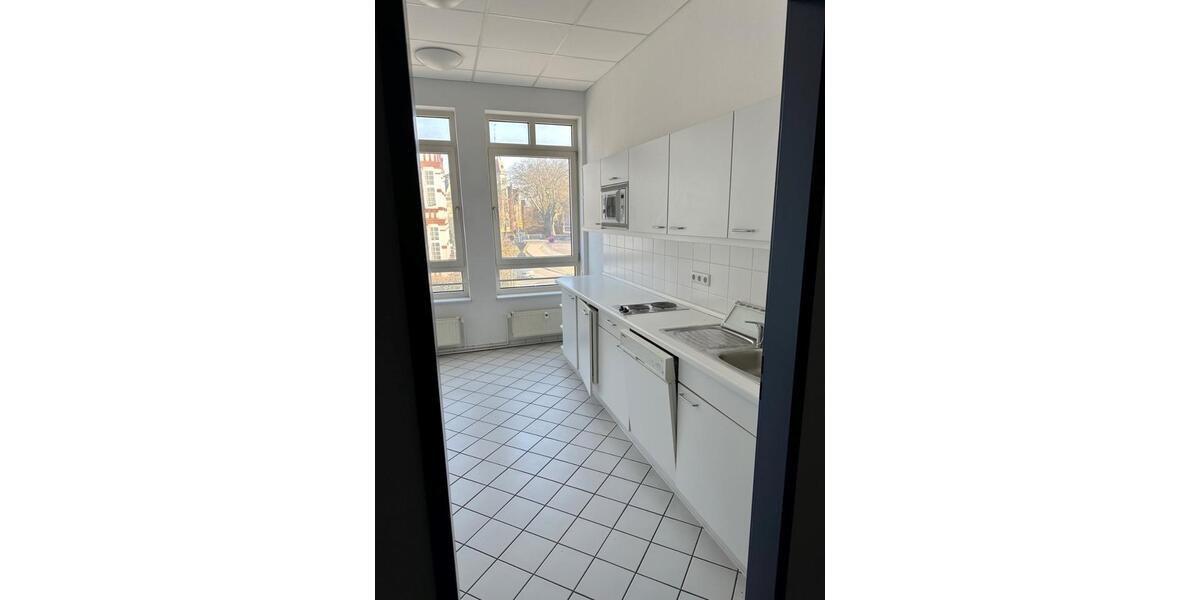 Gewerbeobjekt Güstrow - 1.050&euro; | Angebot:25349025