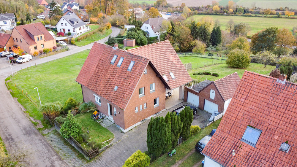 Ihr Zuhause, Ihr Panorama – Wohnen mit traumhafter Aussicht - Einfamilienhaus Porta Westfalica | Angebot:13564854