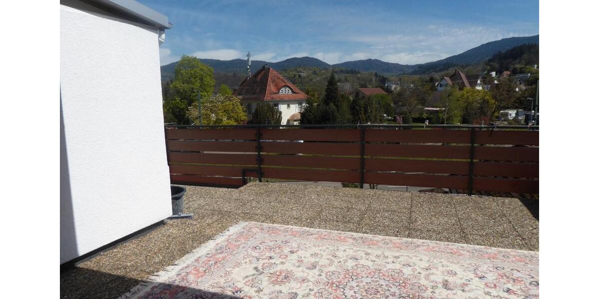 Etagenwohnung Gernsbach - 5 Zimmer, 145 m&sup2;, 1.375&euro; | Angebot:26137203