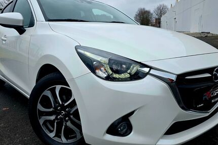 Mazda 2 94.000 km 9.850 &euro; Lippstadt 59557
